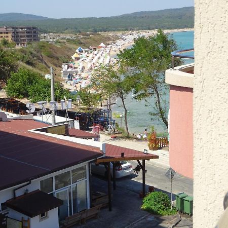Dobrevi Guest House Primorsko Buitenkant foto